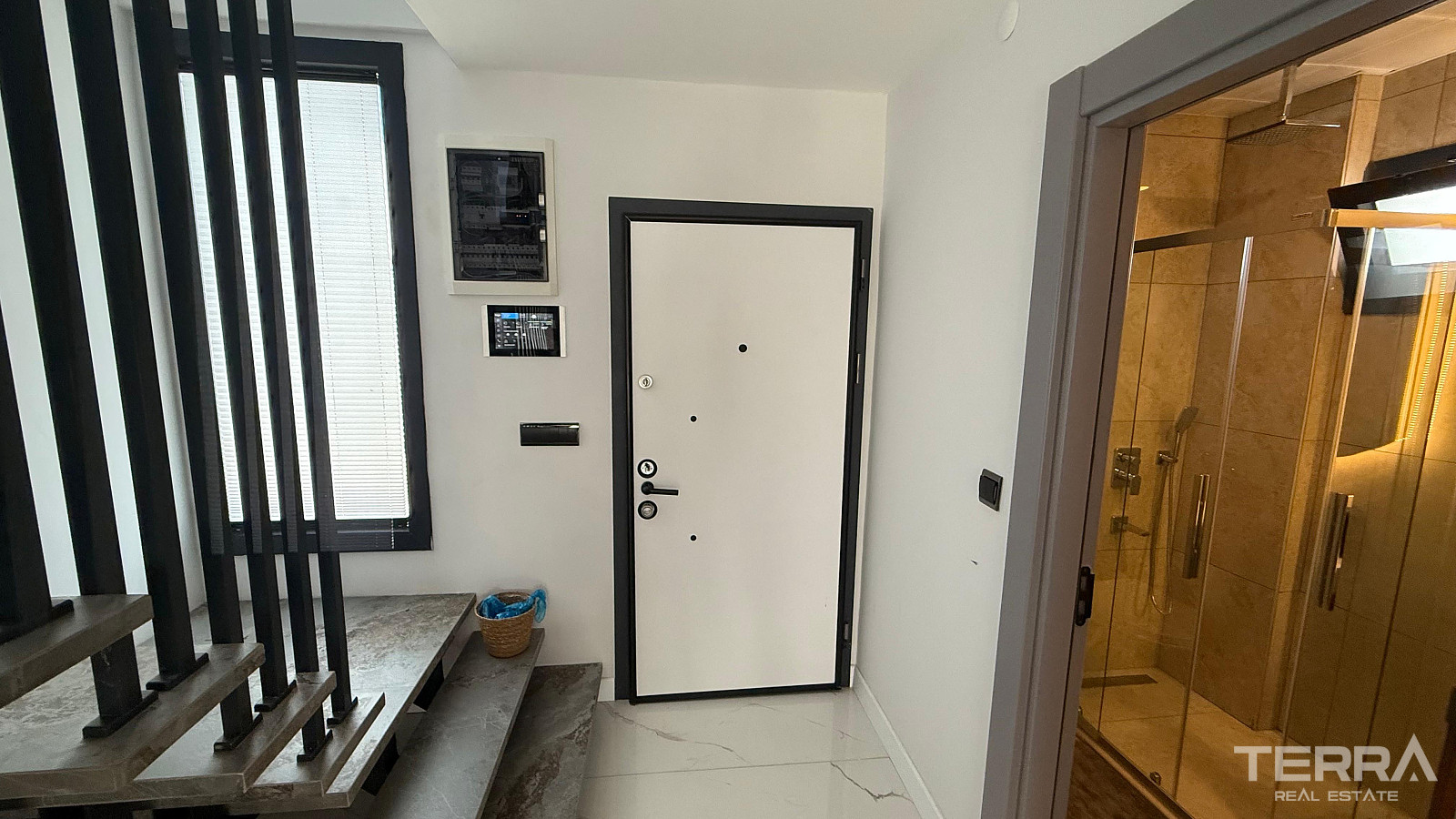 Villas Close to The Beach for Sale in Kuşadası, Aydın - 110629