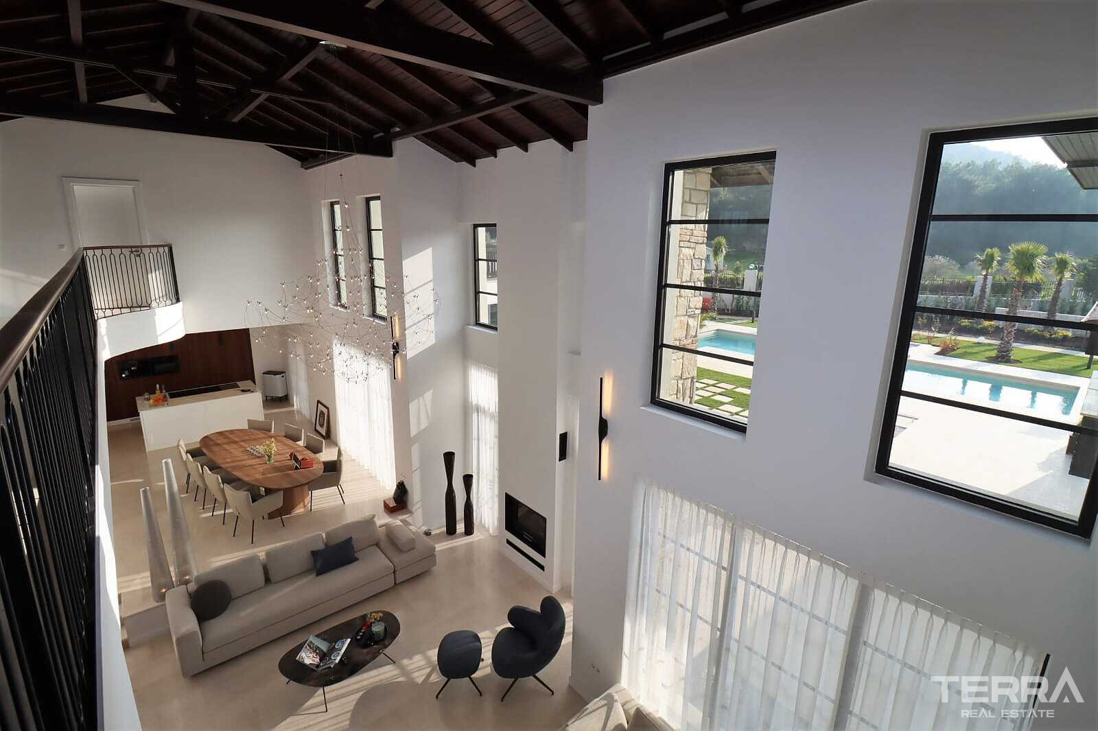 Detached Countryhouse with Pool for Sale in Kuşadası, Aydın - 110671