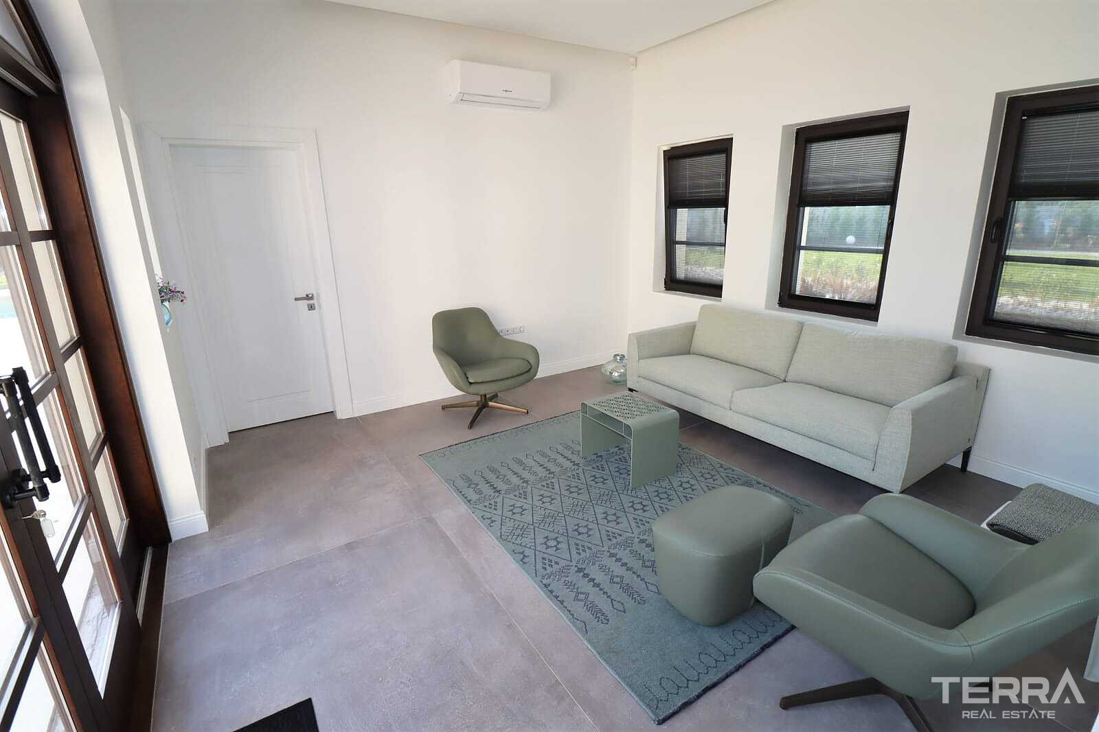 Detached Countryhouse with Pool for Sale in Kuşadası, Aydın - 110677