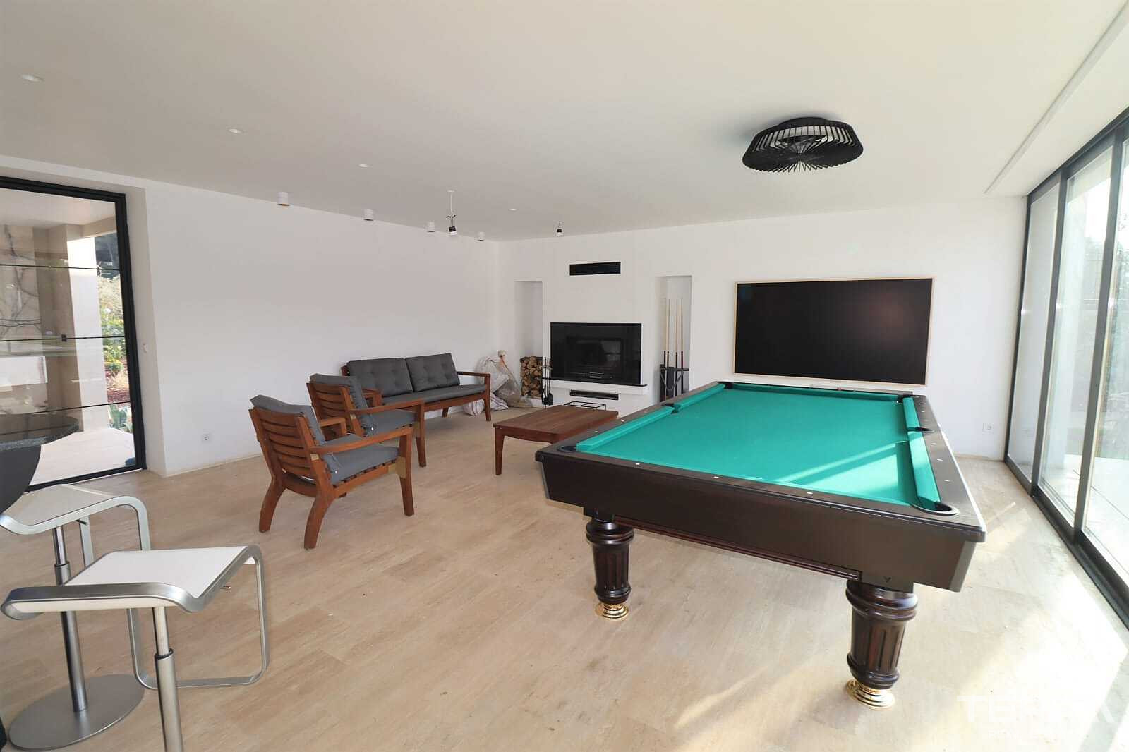 Detached Countryhouse with Pool for Sale in Kuşadası, Aydın - 110680