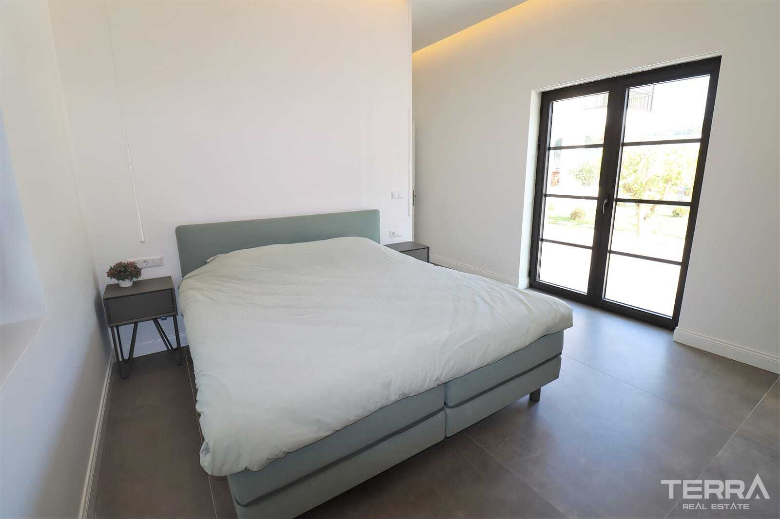 Detached Countryhouse with Pool for Sale in Kuşadası, Aydın - 110701