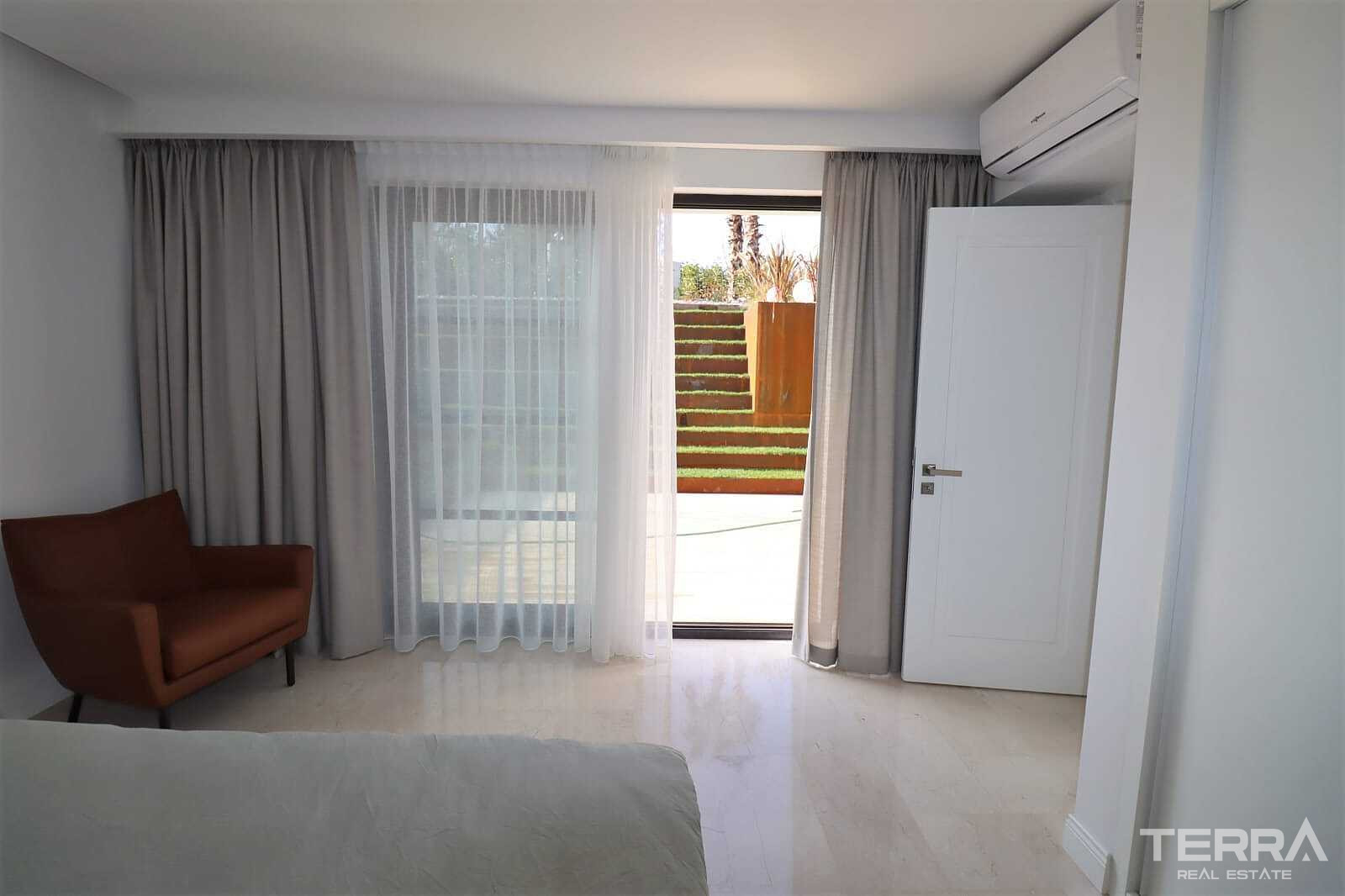 Detached Countryhouse with Pool for Sale in Kuşadası, Aydın - 110709