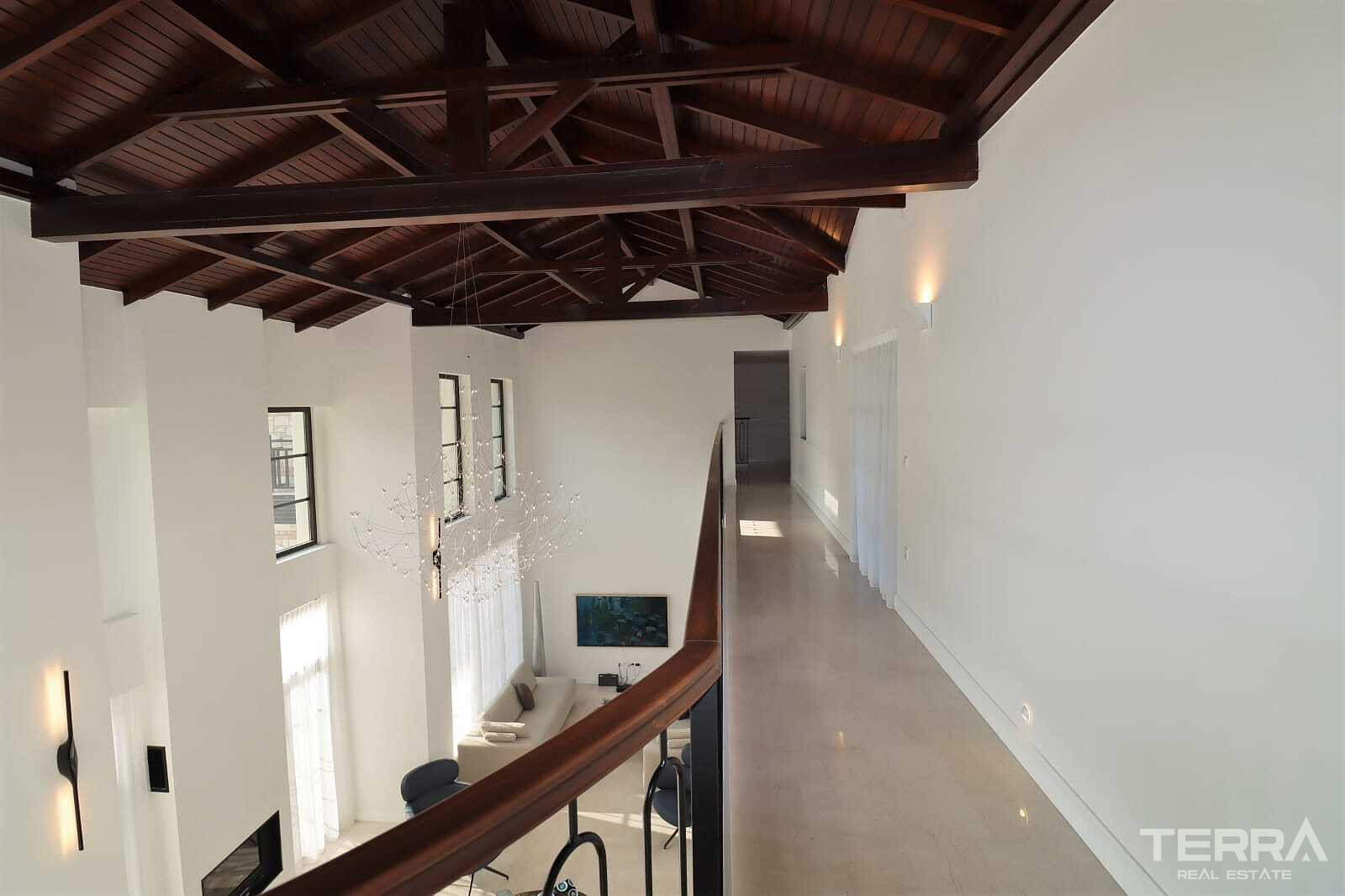 Detached Countryhouse with Pool for Sale in Kuşadası, Aydın - 110728