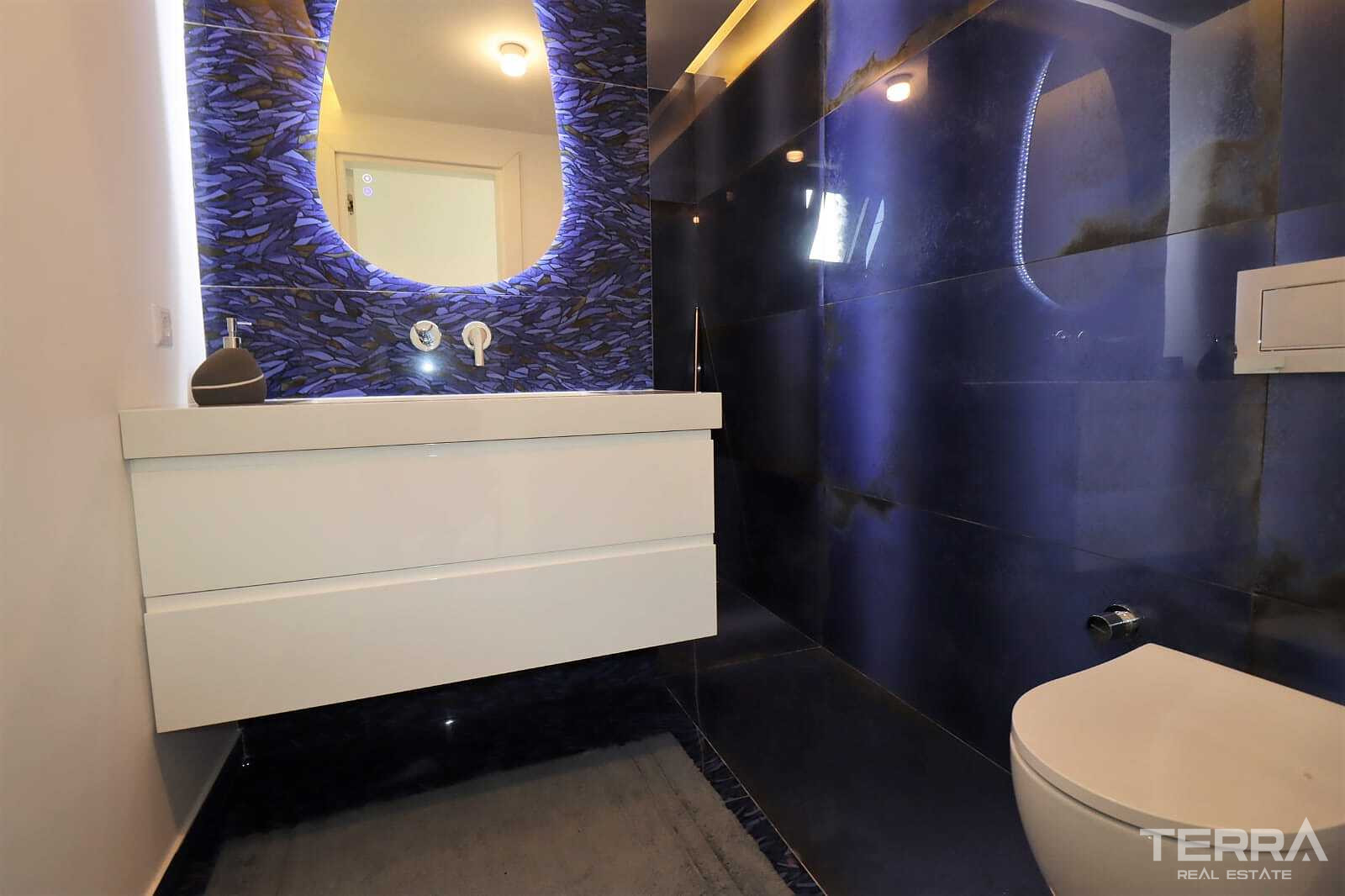 Detached Countryhouse with Pool for Sale in Kuşadası, Aydın - 110731