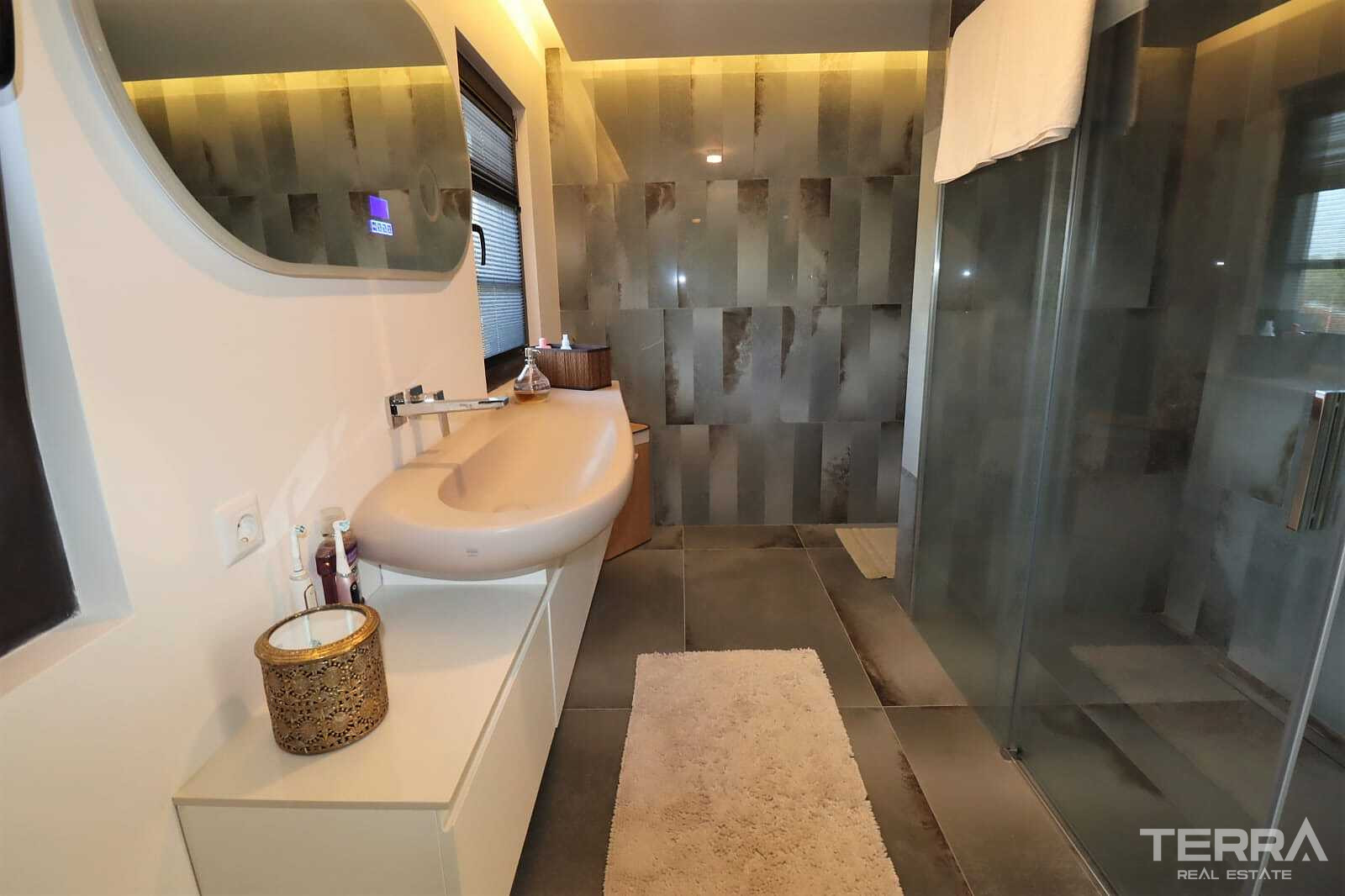 Detached Countryhouse with Pool for Sale in Kuşadası, Aydın - 110736