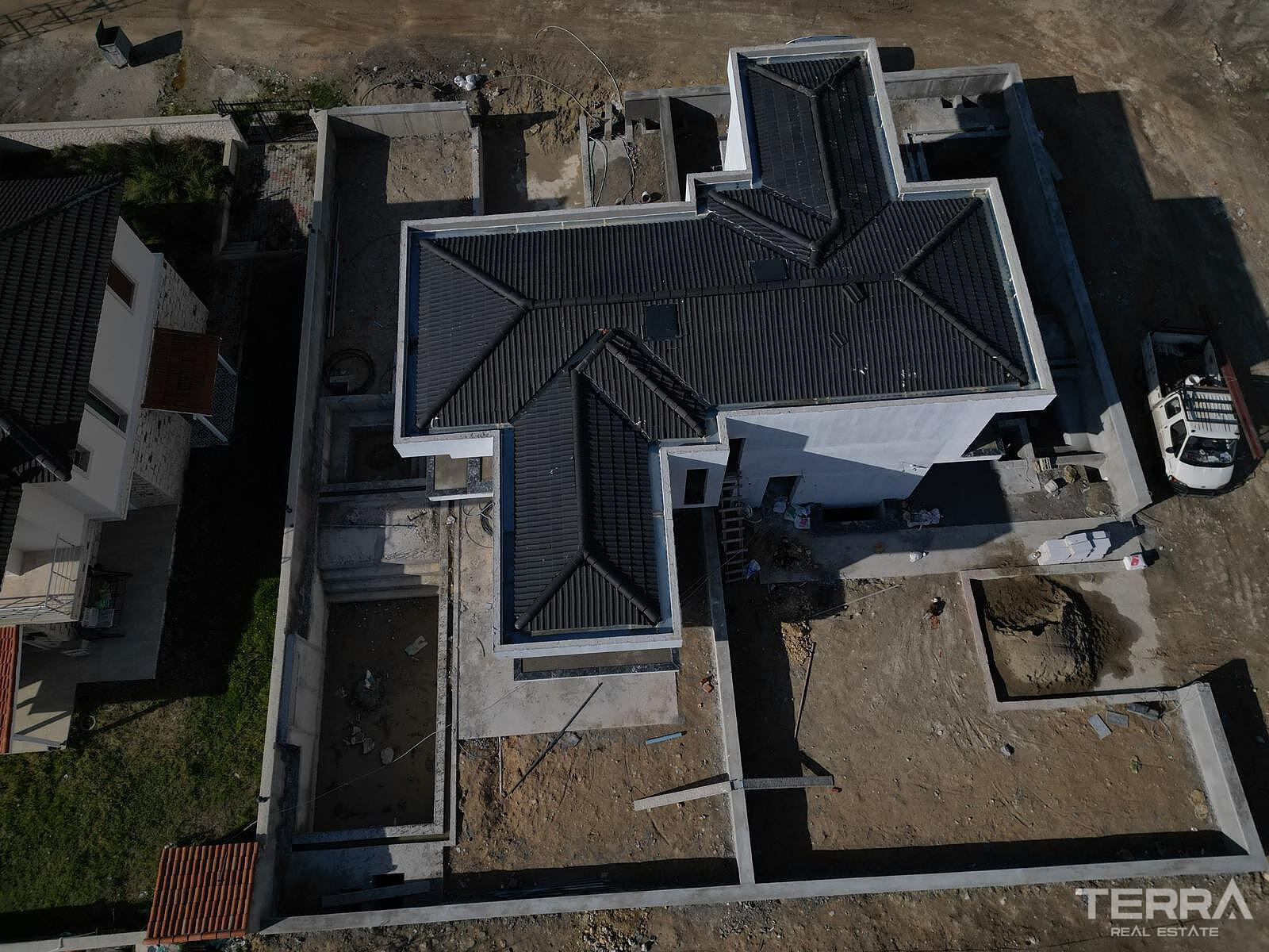 Twin Villas for Sale with Private Pools in İzmir, Çeşme - 110824