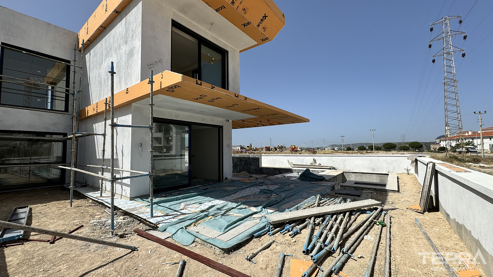 Twin Villas for Sale with Private Pools in İzmir, Çeşme - 110839
