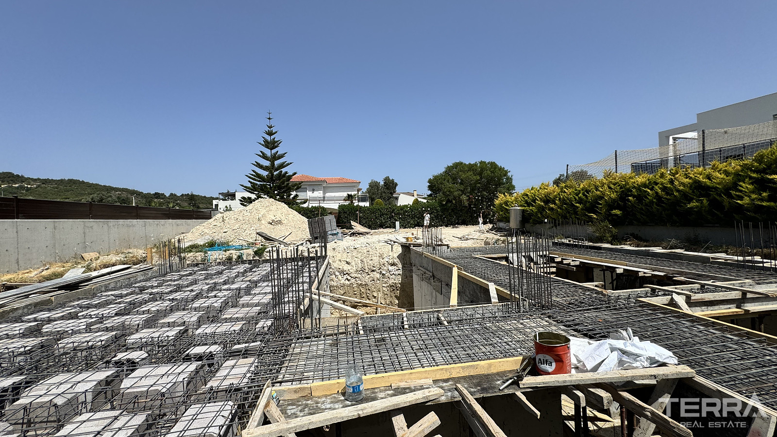 Detached Villa for Sale in Çeşme, İzmir - 110953