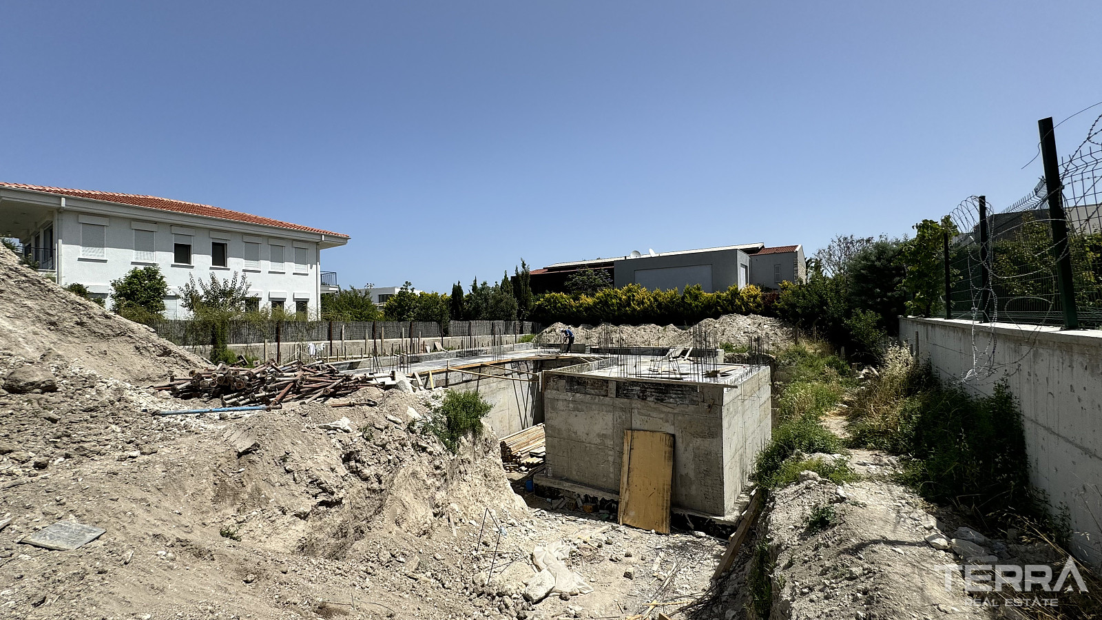 Detached Villa for Sale in Çeşme, İzmir - 110991