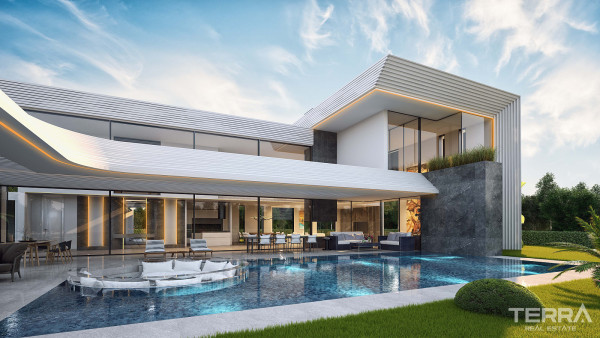 Villa with Pool for Sale in Çeşme, İzmir