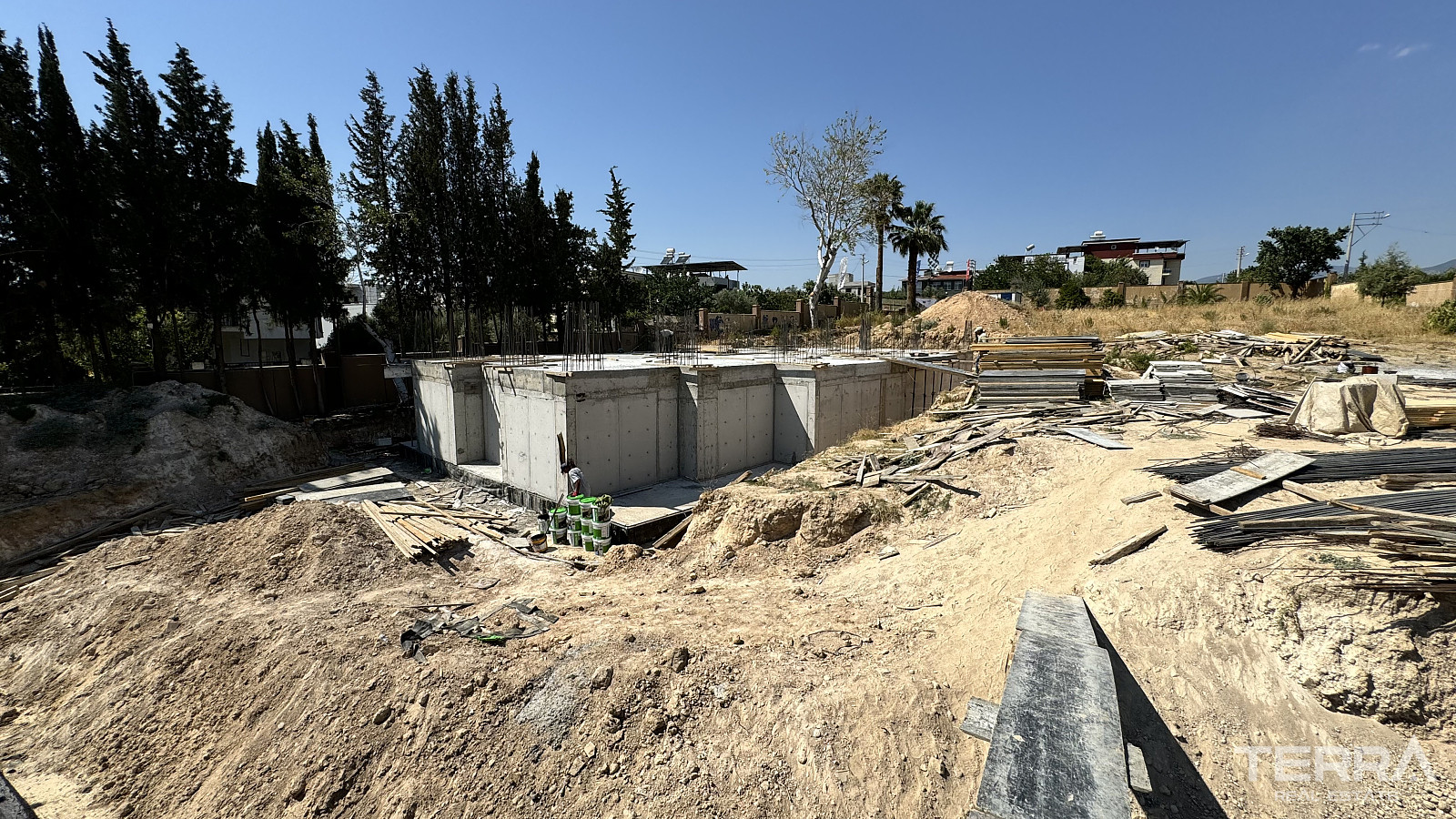 Apartments for Sale Near the Airport in İzmir Torbalı - 111109