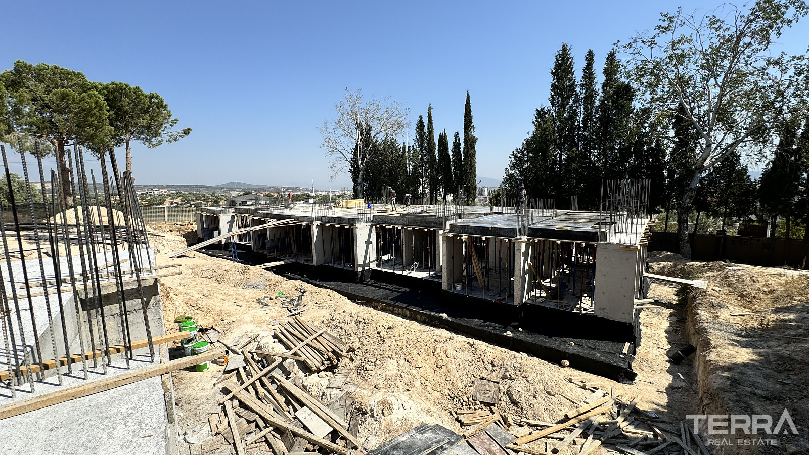 Apartments for Sale Near the Airport in İzmir Torbalı - 111111