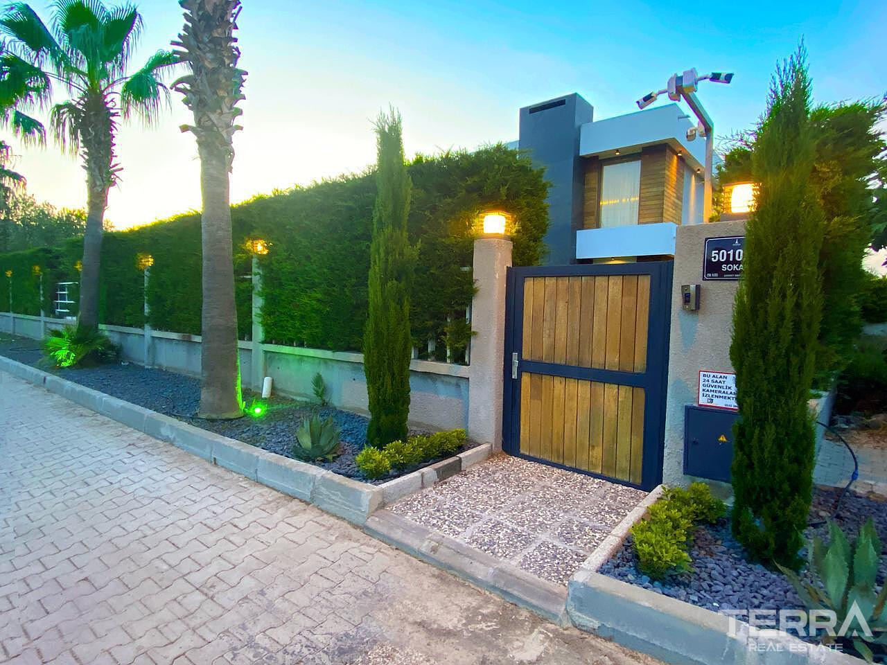 Detached Villa for Sale in Çeşme, İzmir, Turkey - 111203