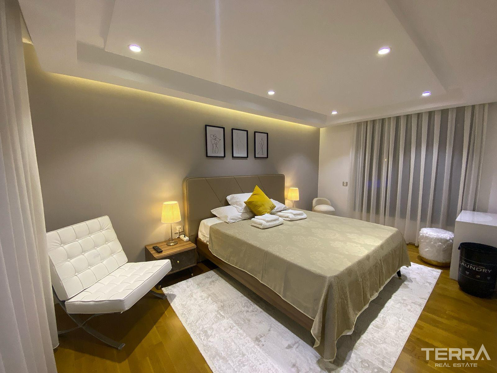 Detached Villa for Sale in Çeşme, İzmir, Turkey - 111219