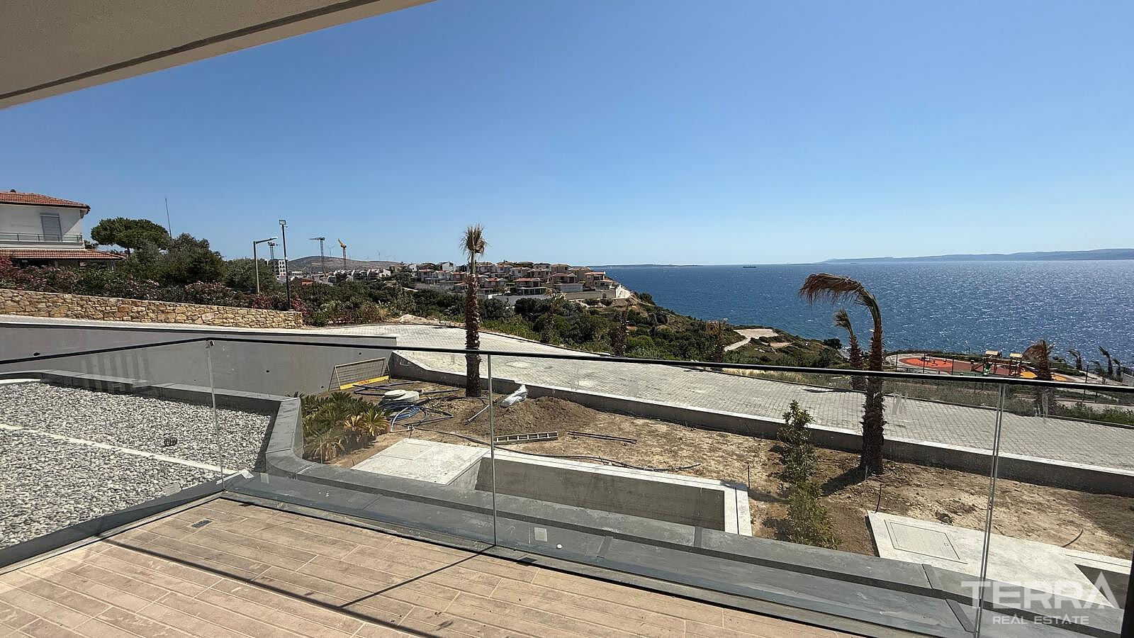Seafront Villas for Sale in Çeşme, İzmir, Turkey - 111269