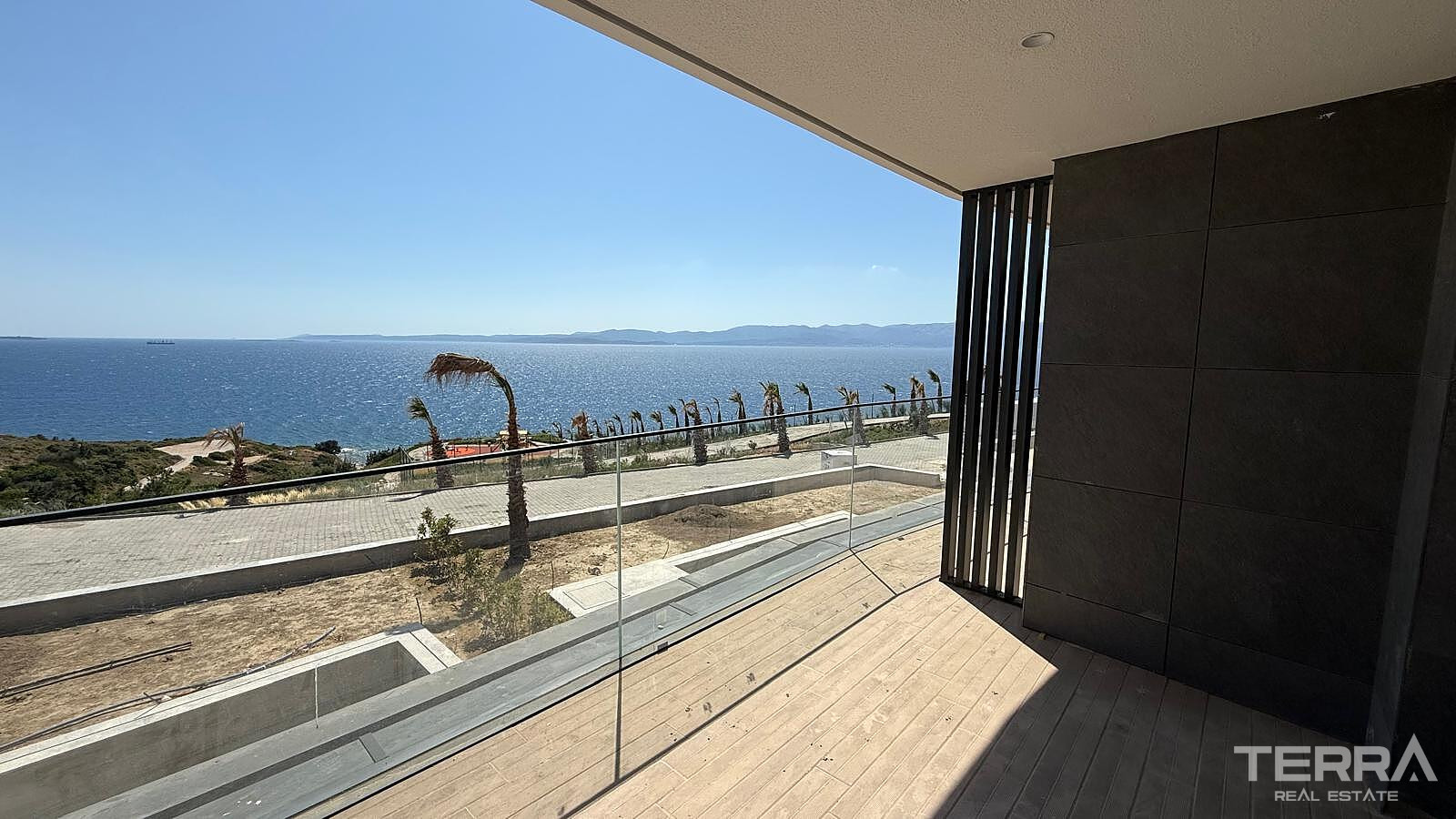 Seafront Villas for Sale in Çeşme, İzmir, Turkey - 111270