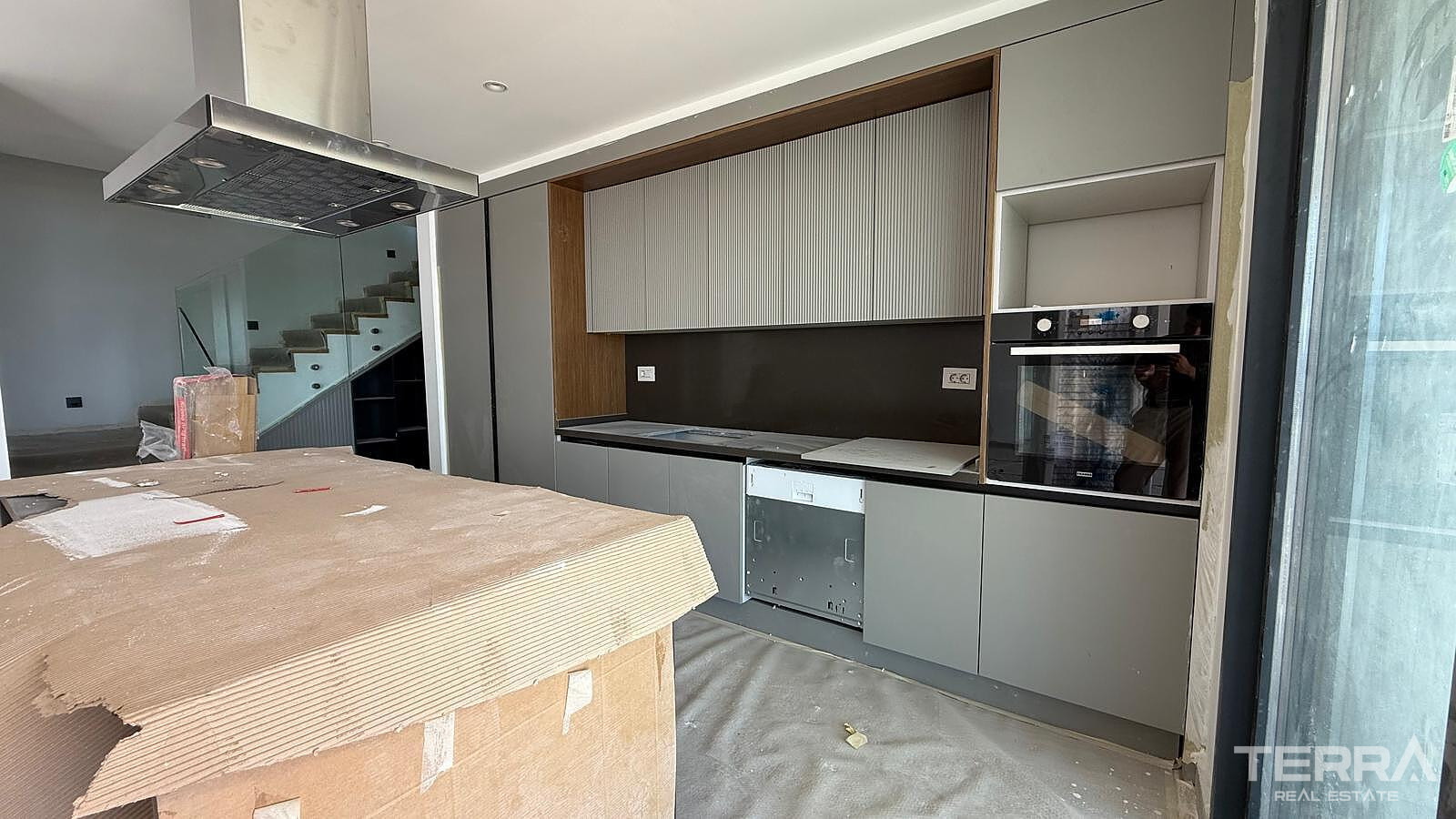 Seafront Villas for Sale in Çeşme, İzmir, Turkey - 111280