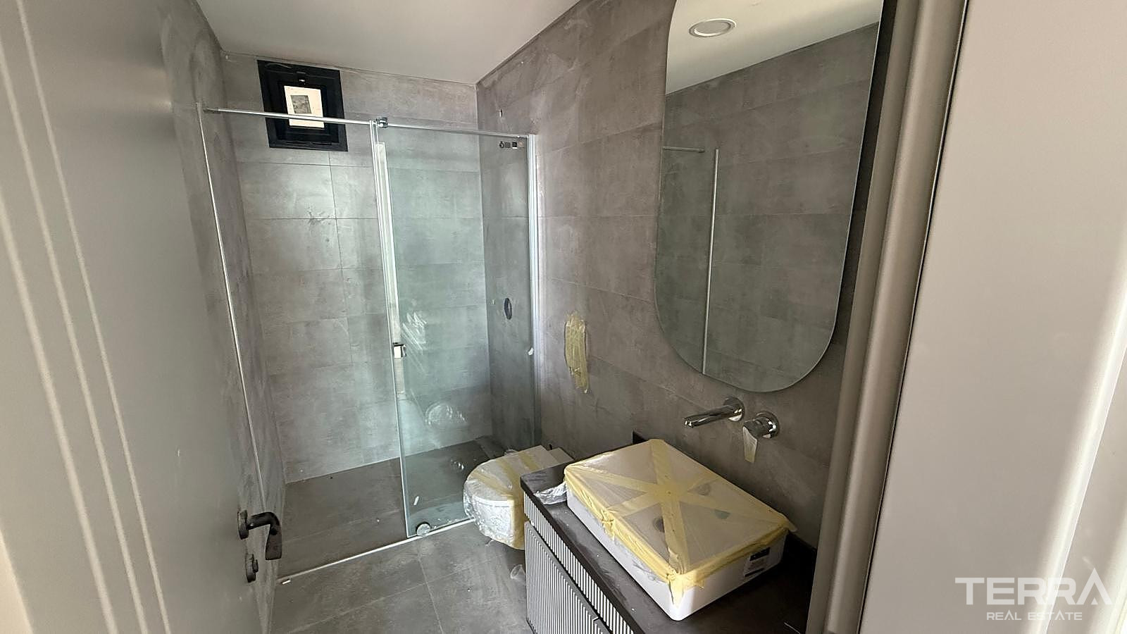Seafront Villas for Sale in Çeşme, İzmir, Turkey - 111297
