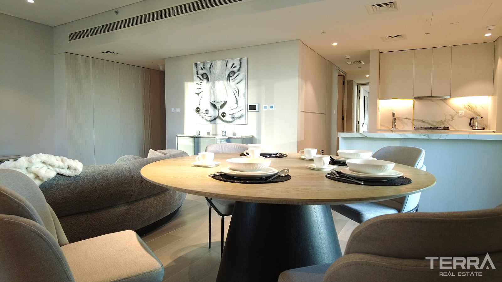 Ready-to-Move-in Apartments for Sale in Dubai Marina, UAE - 111640