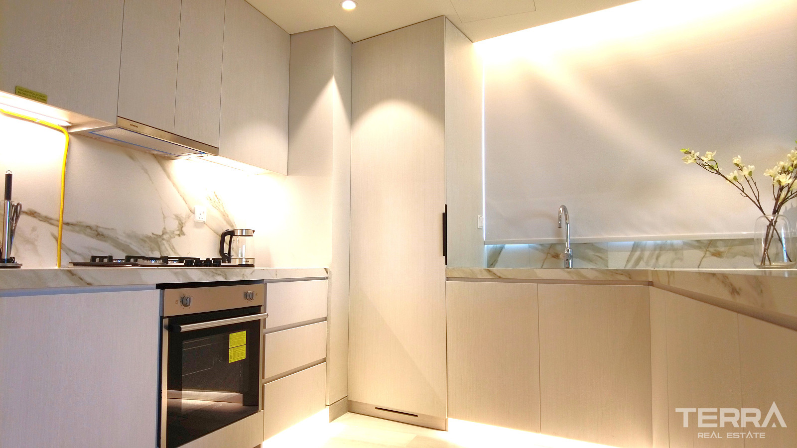 Ready-to-Move-in Apartments for Sale in Dubai Marina, UAE - 111644