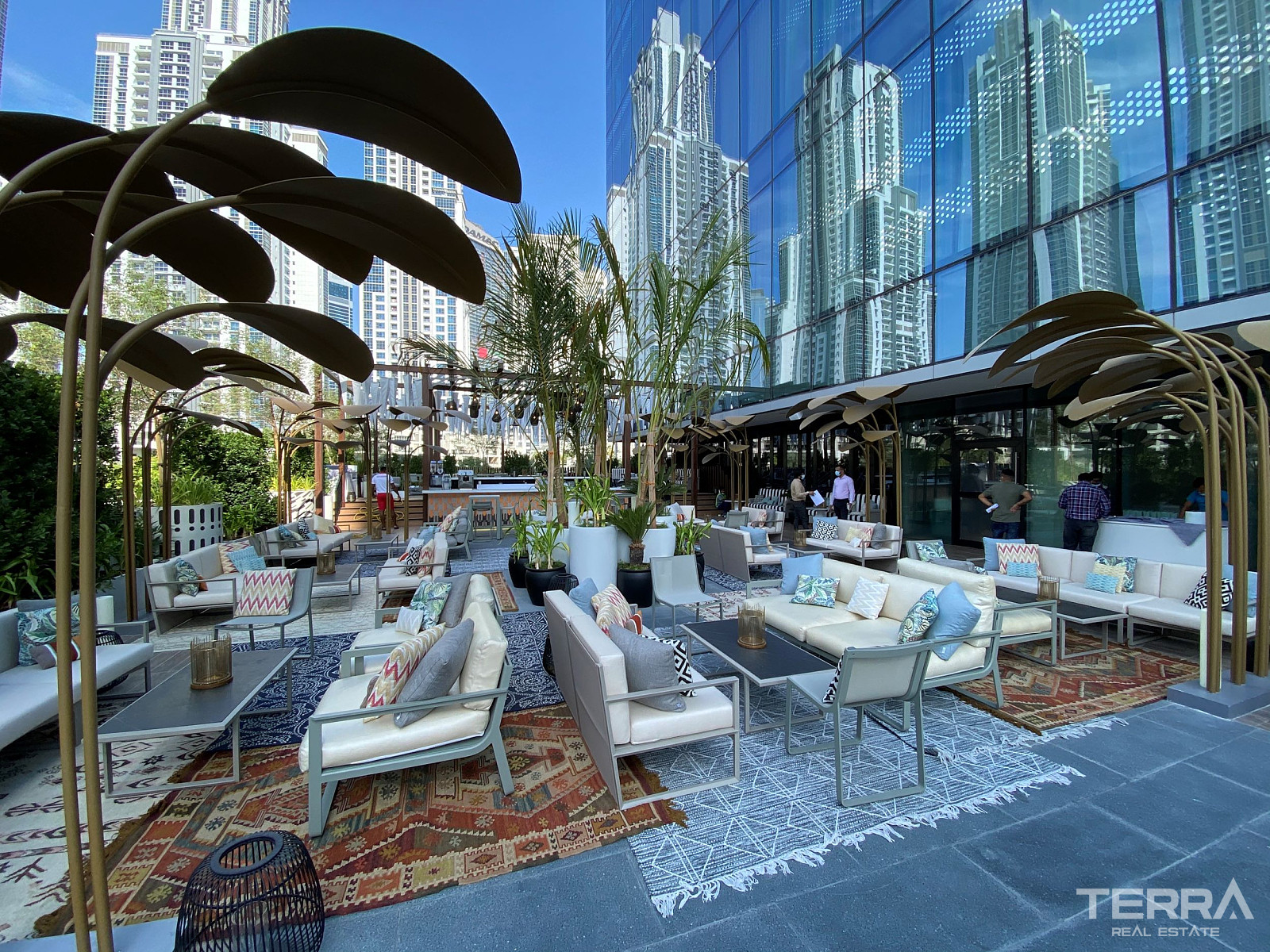 Luxury Apartments for Sale in Business Bay, Dubai, UAE - 111952