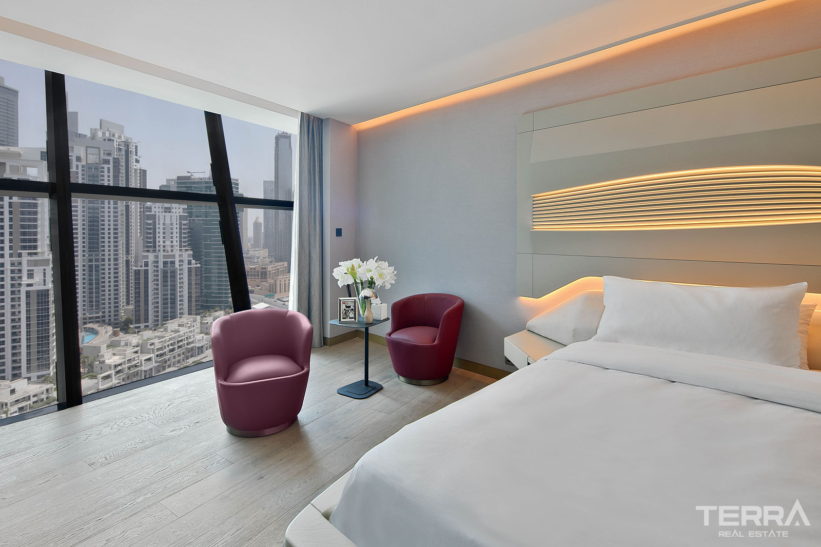 Luxury Apartments for Sale in Business Bay, Dubai, UAE - 111975