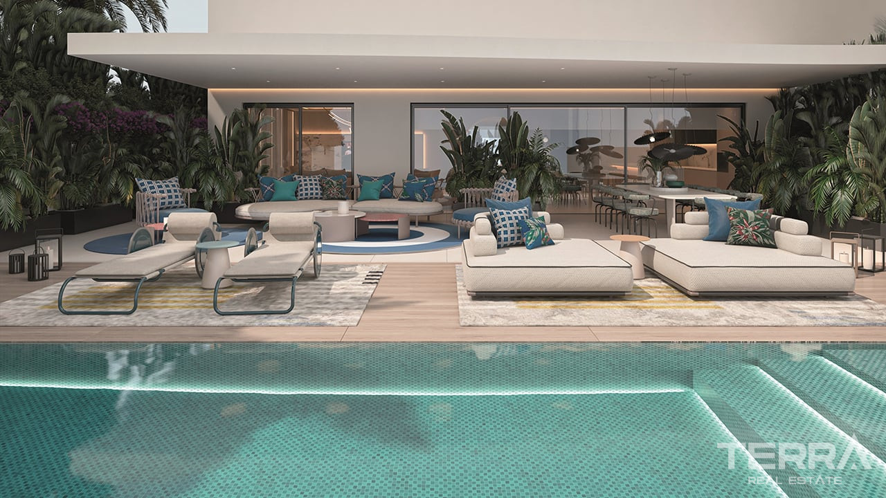 Beachfront Villa for Sale in Marbella, Málaga, Spain - 112162