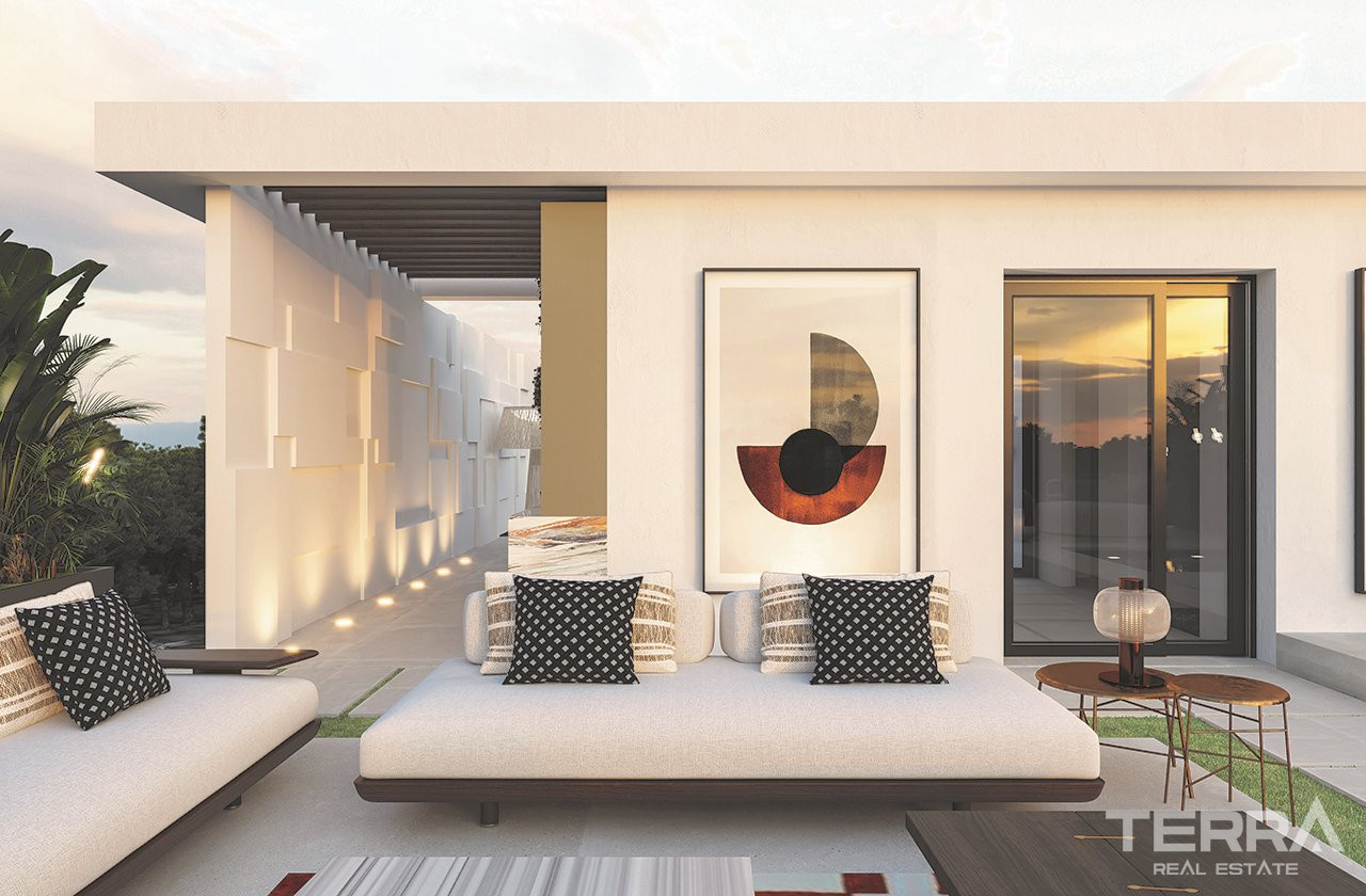 Beachfront Villa for Sale in Marbella, Málaga, Spain - 112166