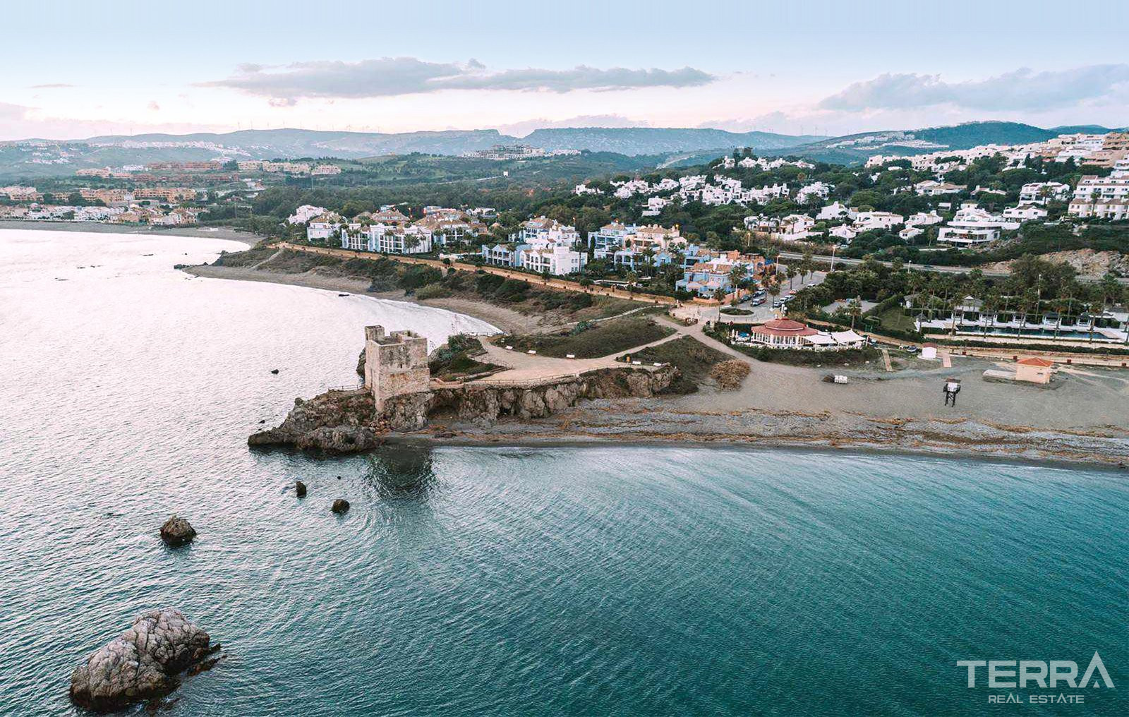 Malaga, Casares Costa’da Deniz Manzaralı Satılık Sıfır Daireler - 112243
