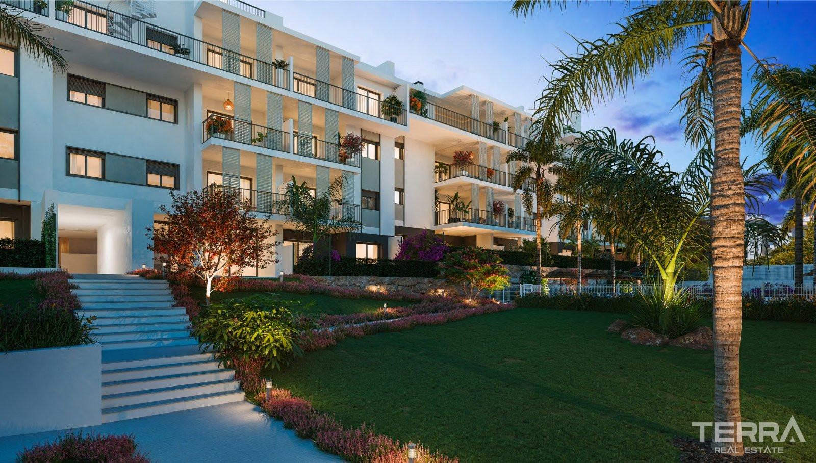 Estepona Costa Del Sol’da Şehir Manzaralı Merkezi Daireler - 112338
