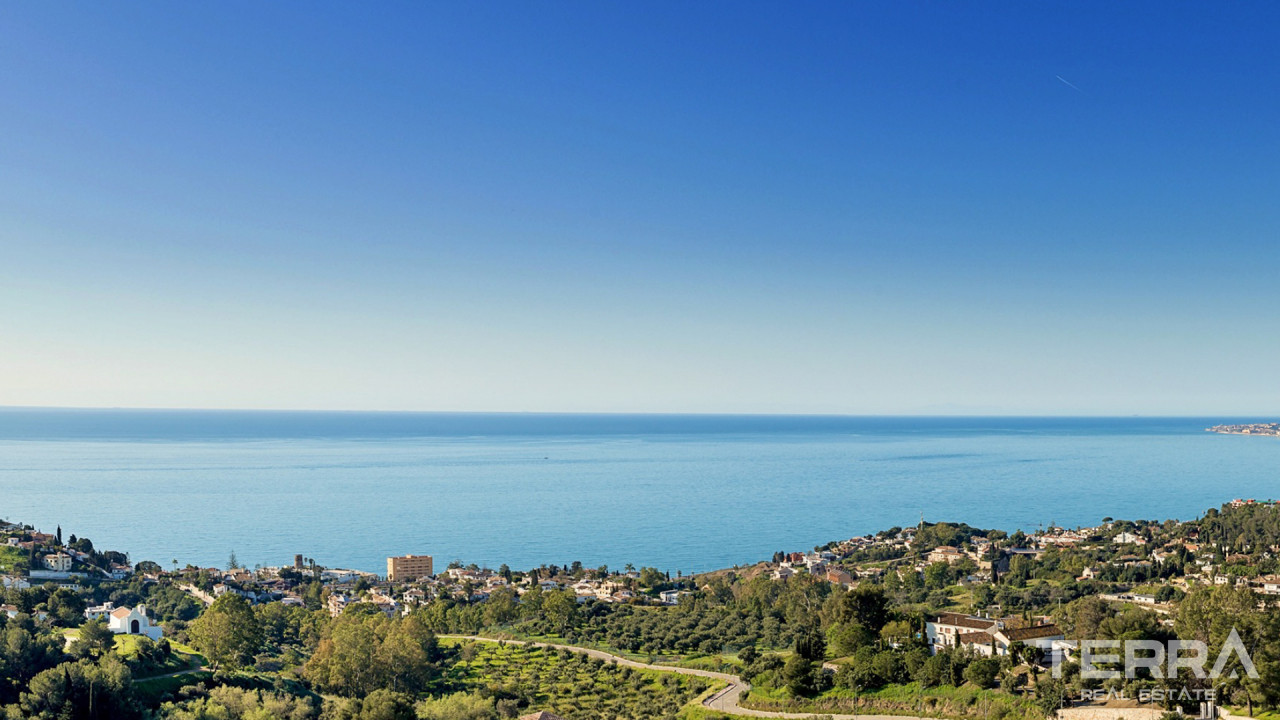 Sea View Villas for Sale in Torremuelle, Benalmádena, Málaga - 112372