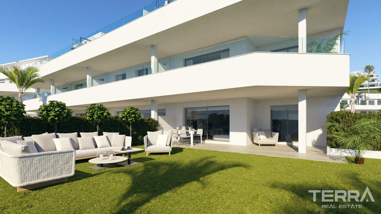 Golf Apartment for Sale in Estepona, Costa del Sol - 112391