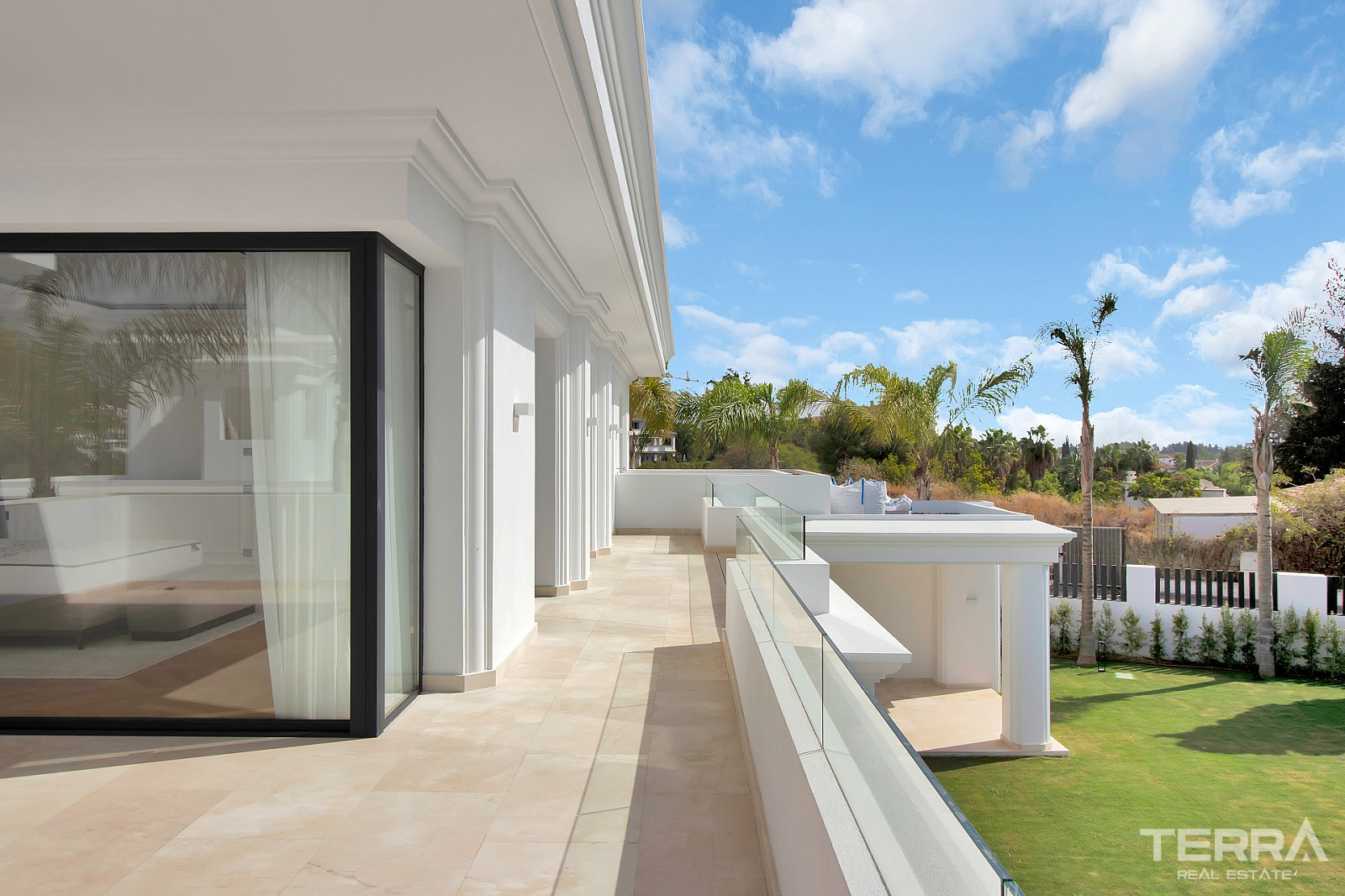Detached Villas for Sale in Marbella, Costa del Sol - 112517