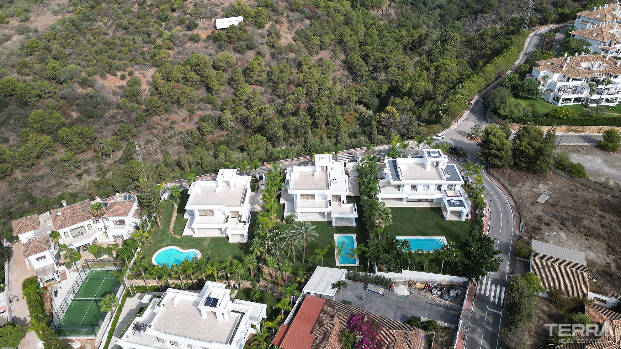 Detached Villas for Sale in Marbella, Costa del Sol - 112520