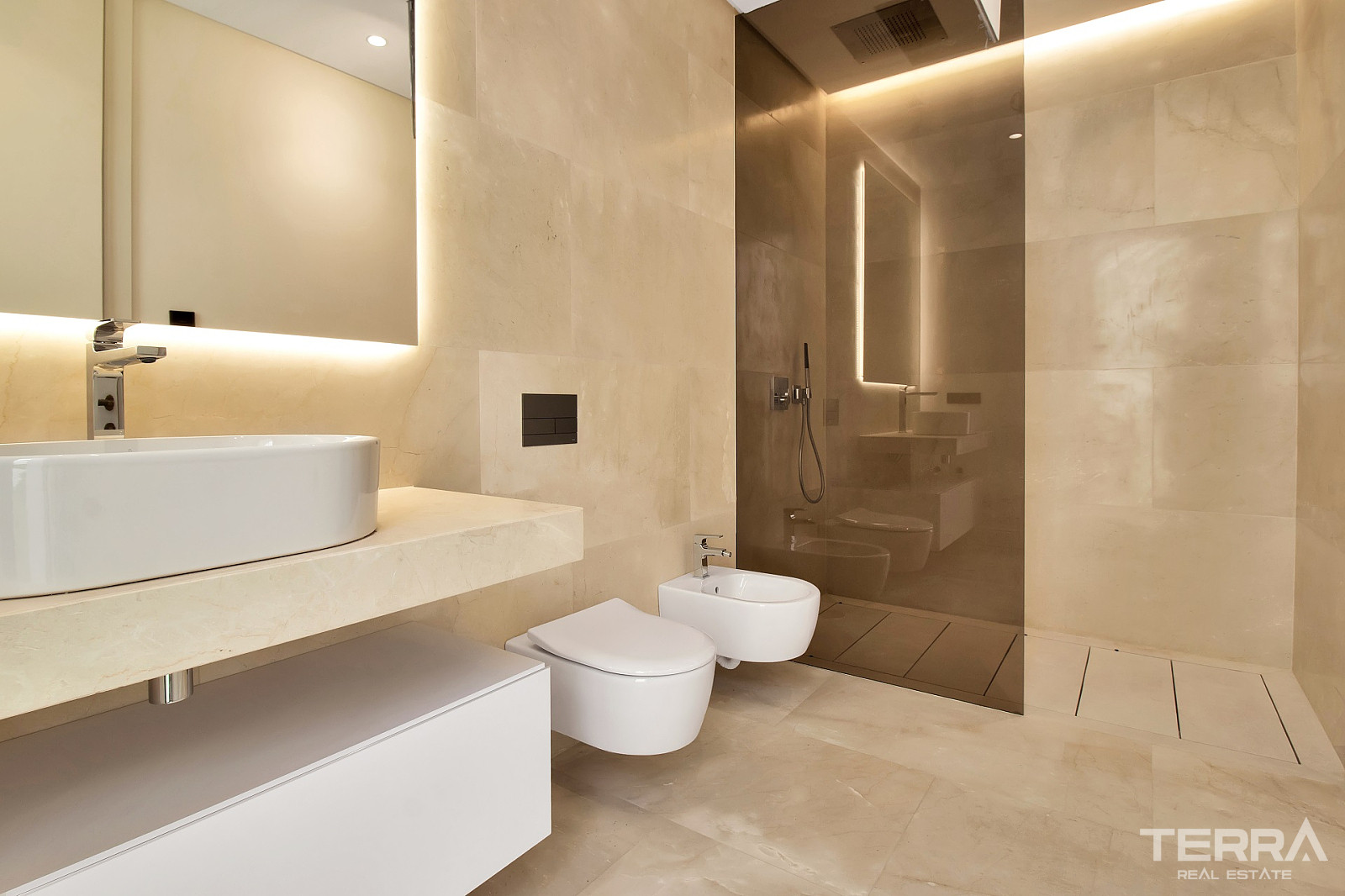 Detached Villas for Sale in Marbella, Costa del Sol - 112563