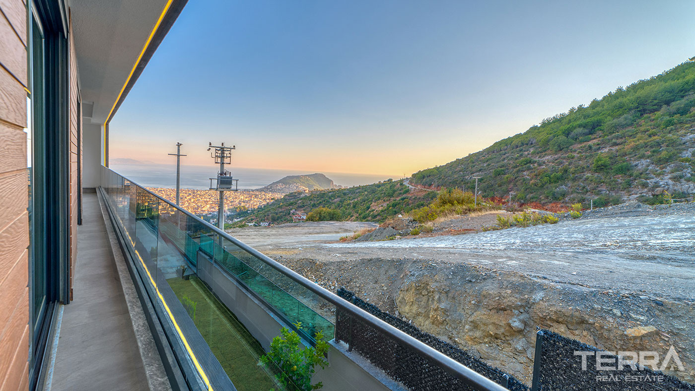 Sea View Villa for Sale in Tepe, Alanya, Turkey - 112994
