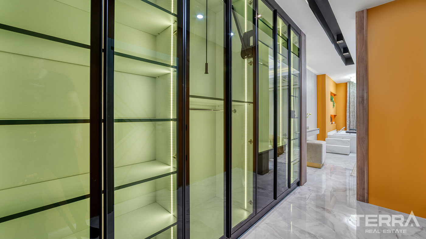 Sea View Villa for Sale in Tepe, Alanya, Turkey - 113022