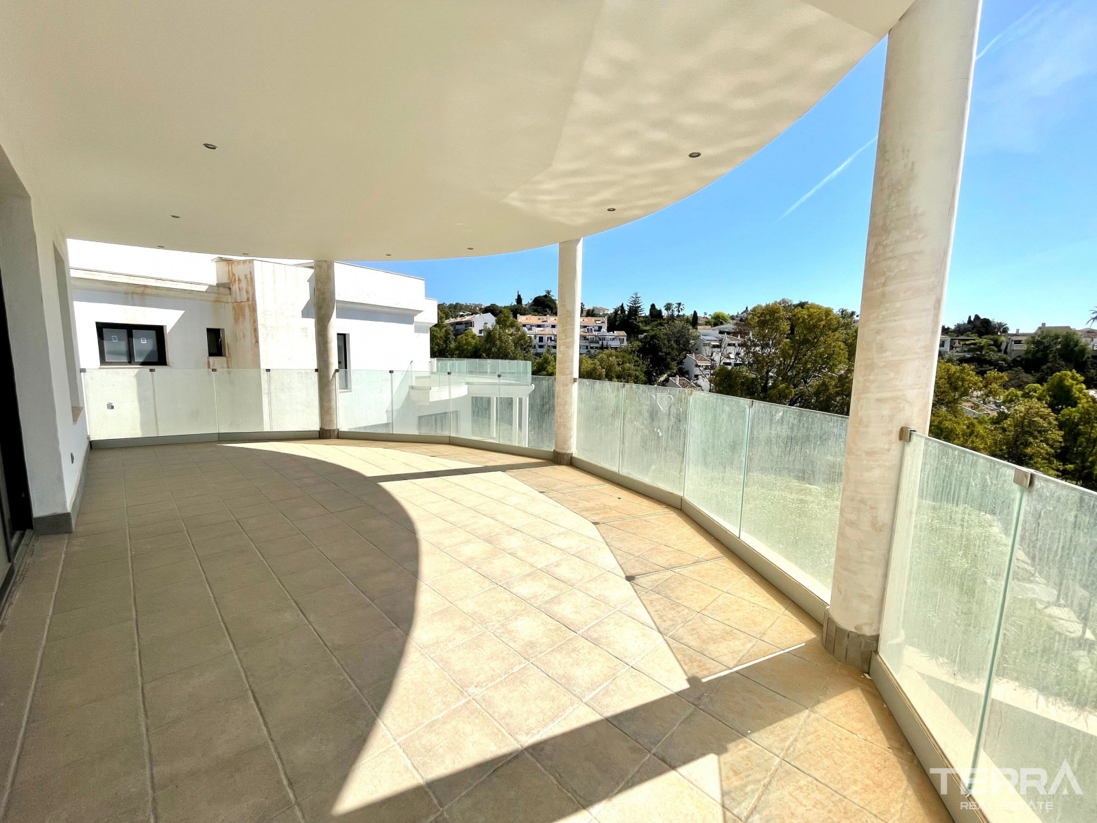 Villaer med havudsigt til salg i Torremuelle, Benalmádena, Spanien - 113753
