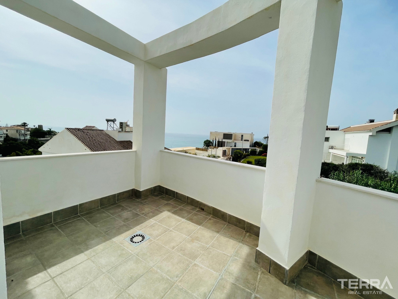 Villaer med havudsigt til salg i Torremuelle, Benalmádena, Spanien - 113755