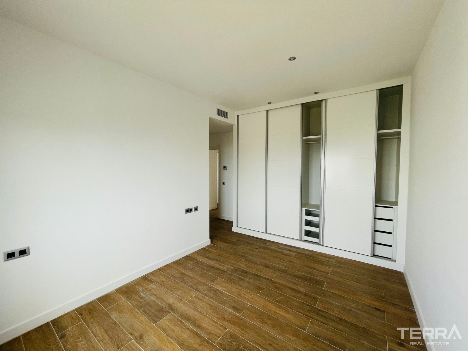 Villaer med havudsigt til salg i Torremuelle, Benalmádena, Spanien - 113756