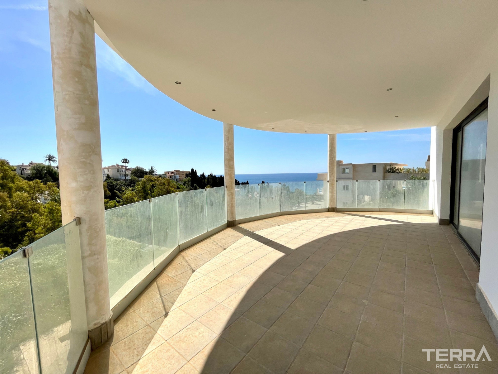 Villaer med havudsigt til salg i Torremuelle, Benalmádena, Spanien - 113777