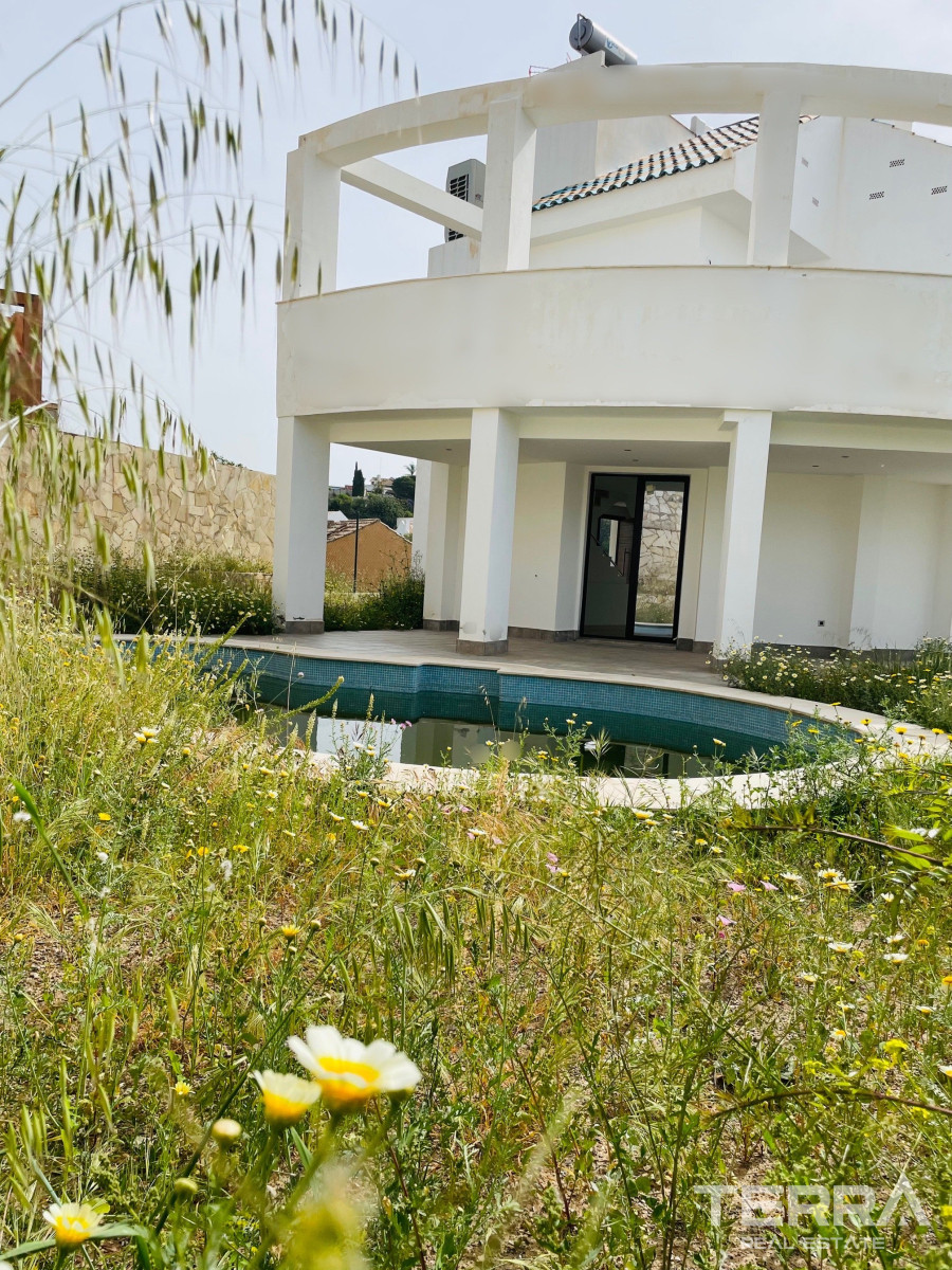 Villaer med havudsigt til salg i Torremuelle, Benalmádena, Spanien - 113793