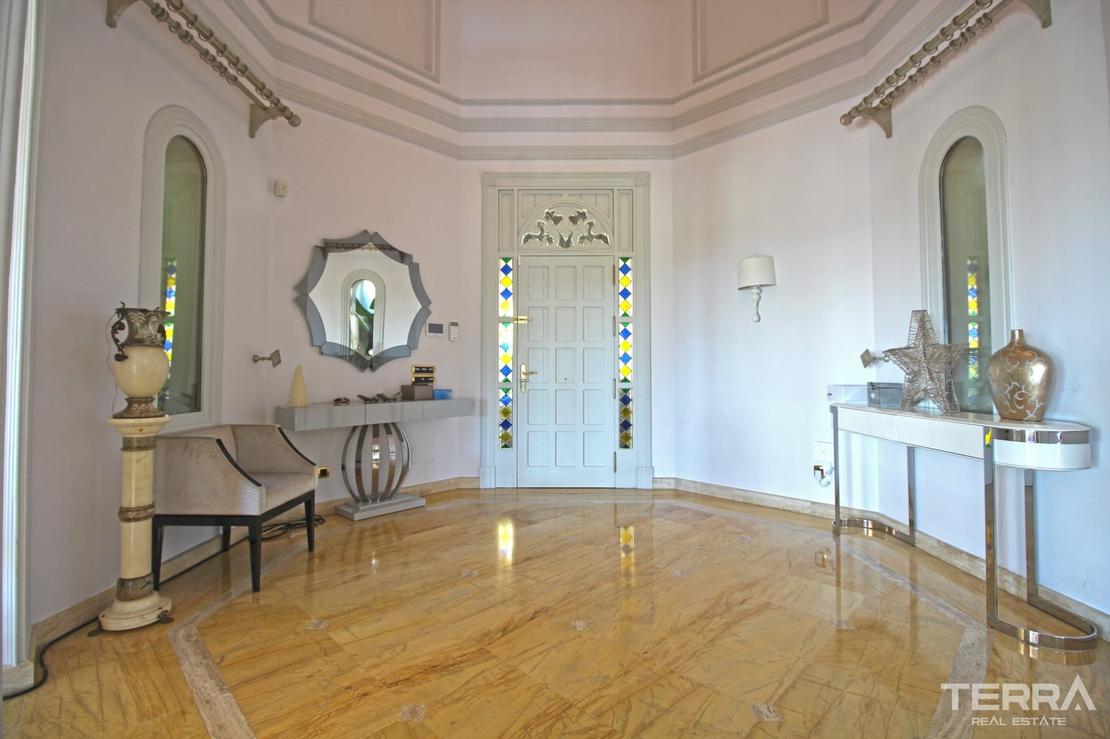 Eksklusiv villa med pool til salg i Paraíso, Benahavís, Spanien - 114047
