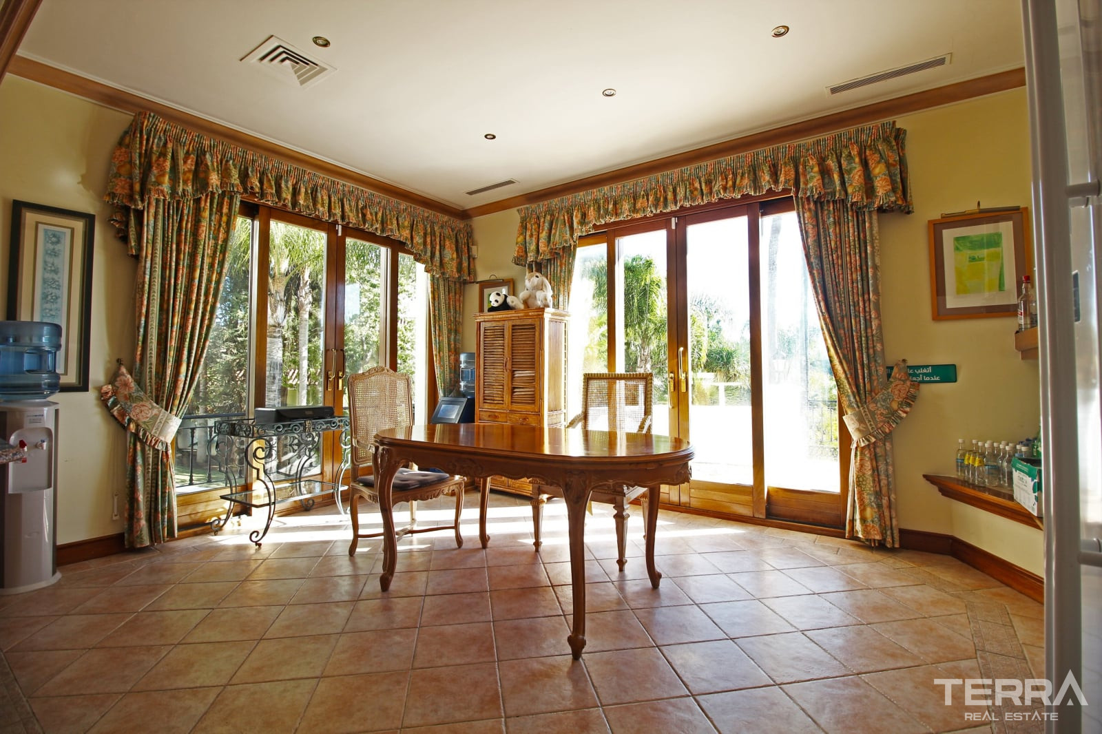Eksklusiv villa med pool til salg i Paraíso, Benahavís, Spanien - 114062