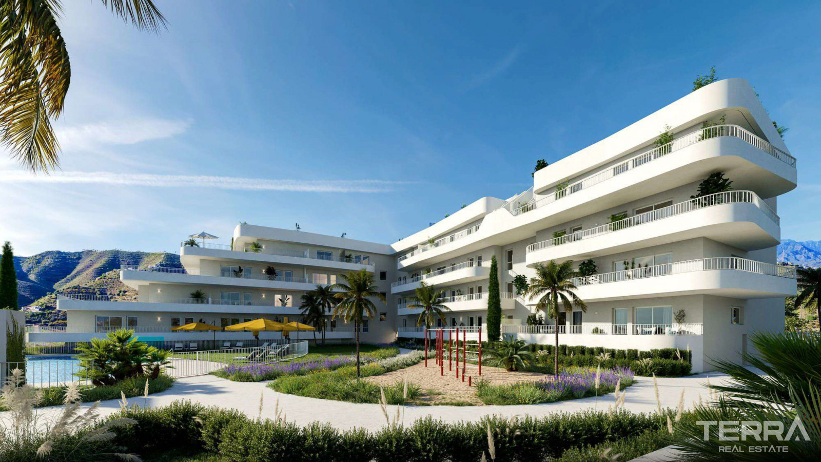 Sea View Apartments for Sale in Fuengirola, Costa del Sol, Spain - 114346