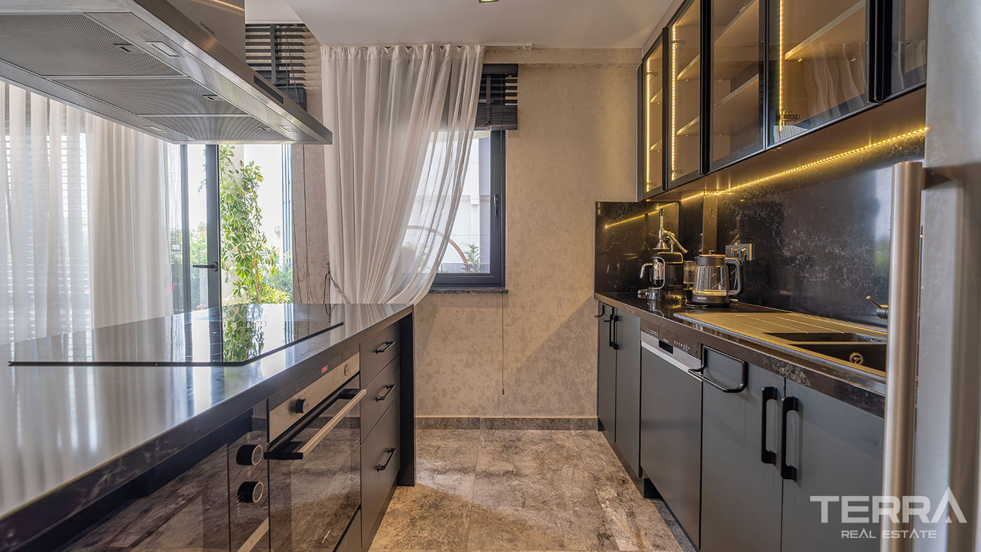 Villa with Private Pool for Sale in Payallar, Alanya, Turkey - 114628