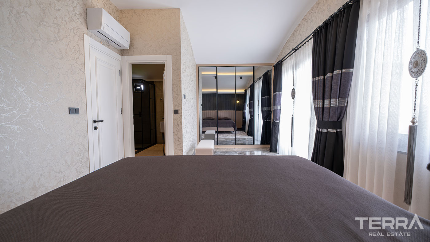 Villa with Private Pool for Sale in Payallar, Alanya, Turkey - 114635