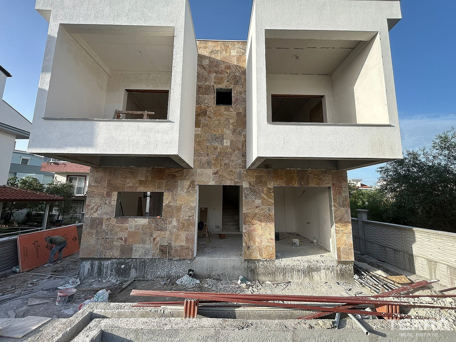 Willa z prywatnym basenem i ogrodem na sprzedaż w Kuşadası, Turcja - 115390