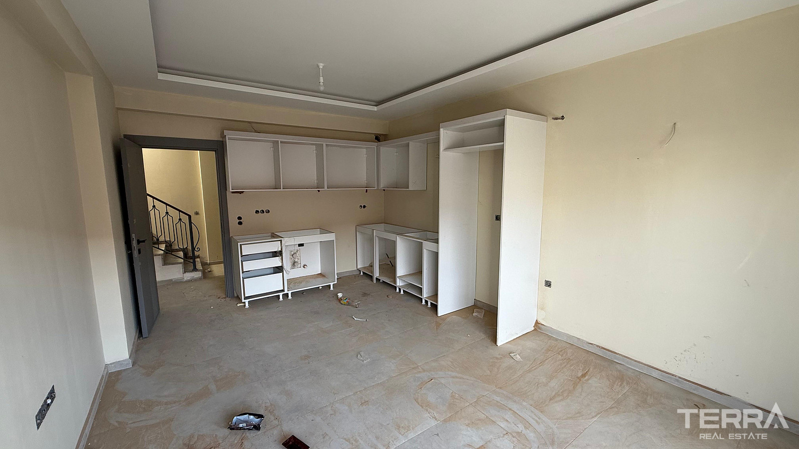Kuşadası Aydın'da Merkezi Konuma Sahip Sıfır Daireler - 115442
