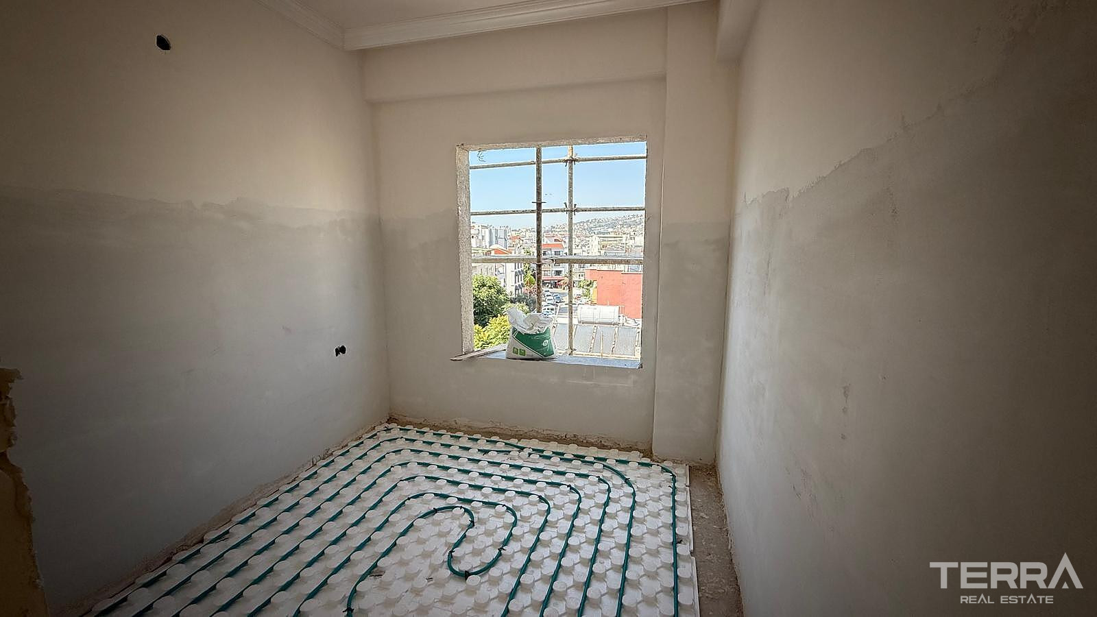 Kuşadası Aydın'da Merkezi Konuma Sahip Sıfır Daireler - 115455